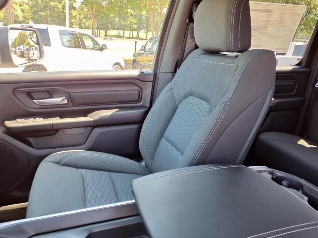 2026 Ram 1500 Express Crew Cab 4x4 57 Box