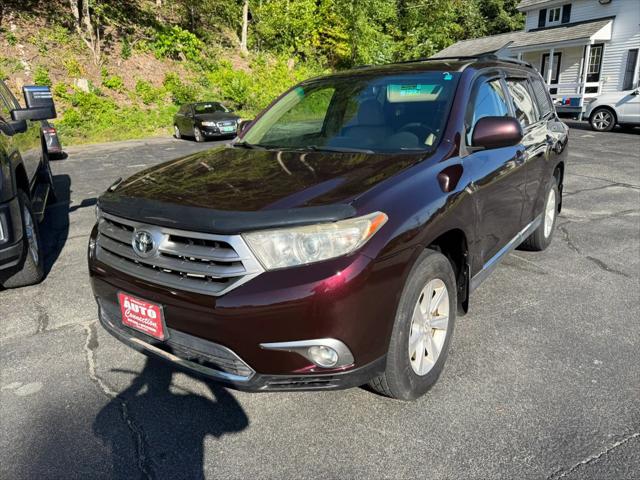 2011 Toyota Highlander SE V6 for sale in Springfield, VT