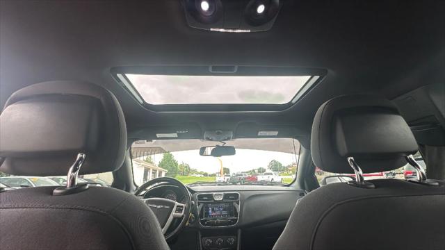 2013 Chrysler 200 Touring