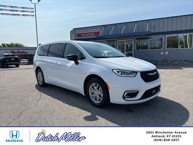 2024 Chrysler Pacifica Touring L for sale in Ashland, KY