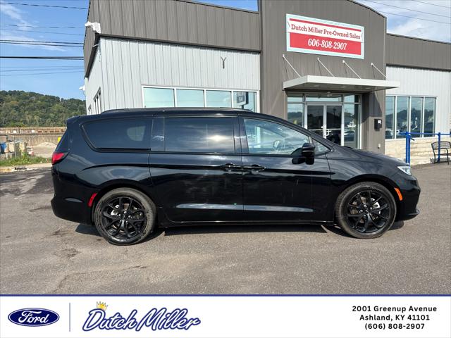 2025 Chrysler Pacifica Limited