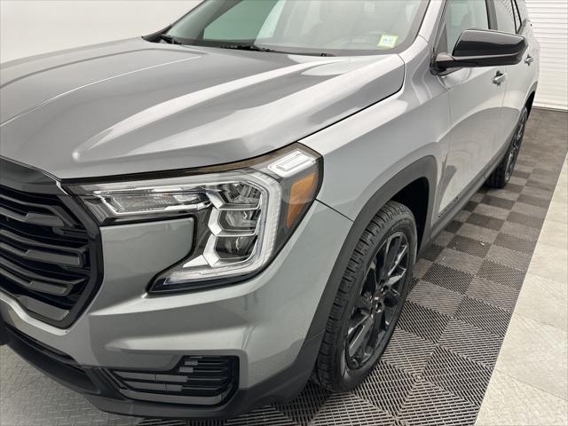 2024 GMC Terrain AWD SLE