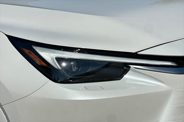 2026 Lexus TX 350 F SPORT Handling