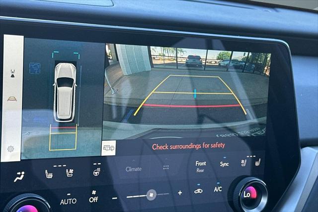 2026 Lexus TX 350 F SPORT Handling