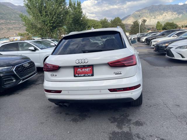 2017 Audi Q3 2.0T Premium
