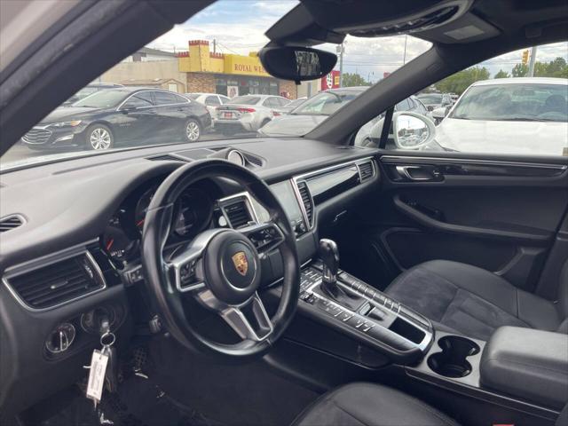 2018 Porsche Macan Base AWD 4dr SUV