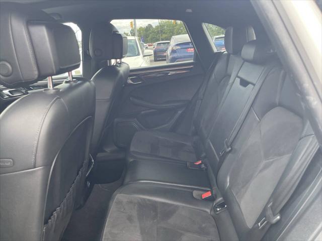 2018 Porsche Macan Base AWD 4dr SUV