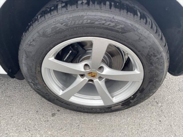 2018 Porsche Macan Base AWD 4dr SUV