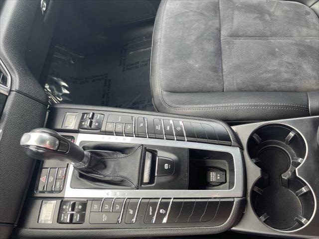 2018 Porsche Macan Base AWD 4dr SUV