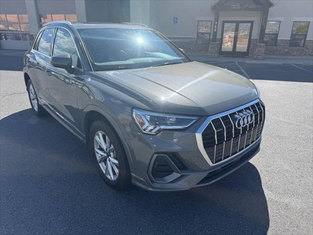 2025 Audi Q3 Premium 45 TFSI S line quattro Tiptronic