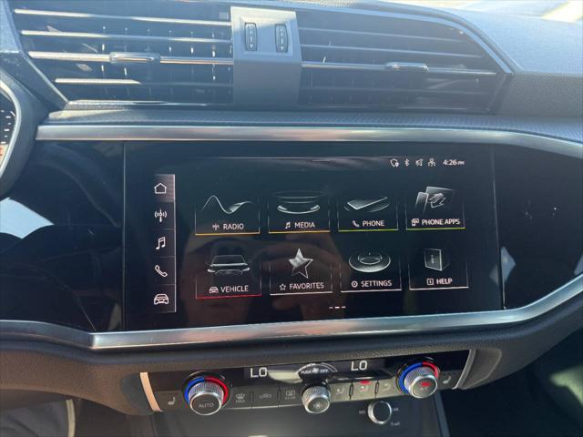 2025 Audi Q3 Premium 45 TFSI S line quattro Tiptronic