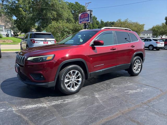 2019 Jeep Cherokee Latitude Plus 4x4 for sale in Beloit, WI
