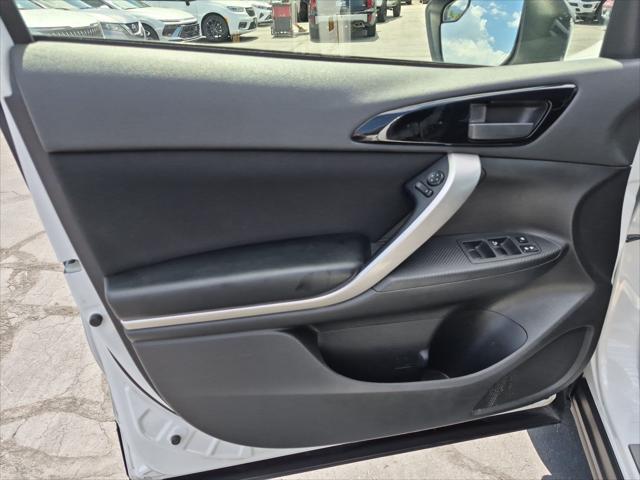 2018 Mitsubishi Eclipse Cross LE