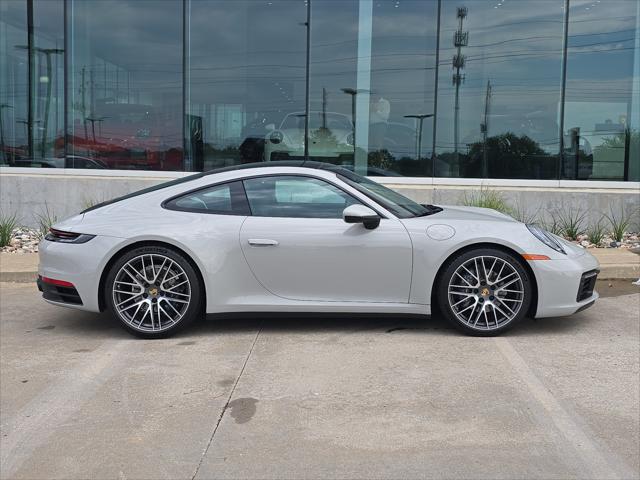 2024 Porsche 911 Carrera 4