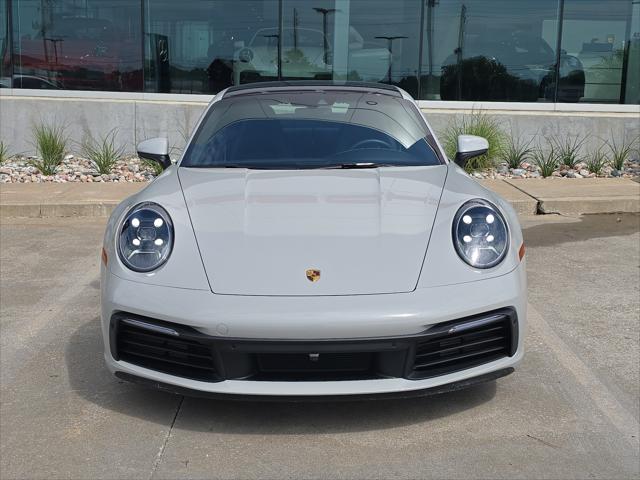 2024 Porsche 911 Carrera 4
