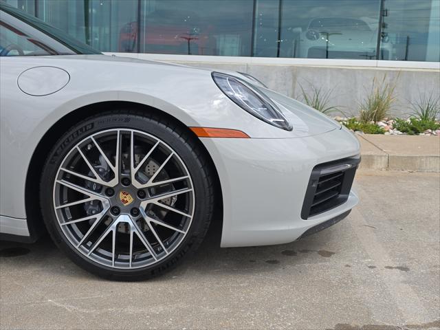 2024 Porsche 911 Carrera 4