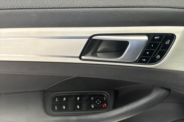 2021 Porsche Panamera RWD