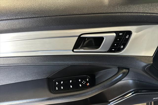 2021 Porsche Panamera RWD