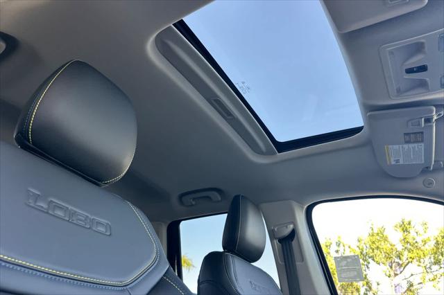 2026 Ford Maverick Lobo Standard