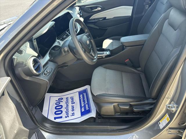 Used 2025 Chevrolet Trax FWD LT For Sale in Toledo, OH