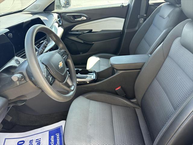 Used 2025 Chevrolet Trax FWD LT For Sale in Toledo, OH