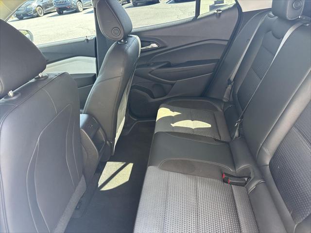 Used 2025 Chevrolet Trax FWD LT For Sale in Toledo, OH
