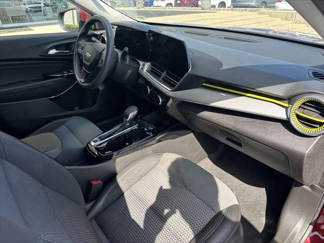 Used 2025 Chevrolet Trax FWD LT For Sale in Toledo, OH