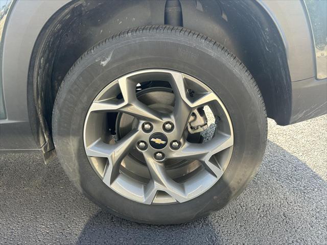 Used 2025 Chevrolet Trax FWD LT For Sale in Toledo, OH
