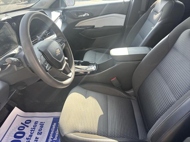 Used 2025 Chevrolet Trax FWD LT For Sale in Toledo, OH
