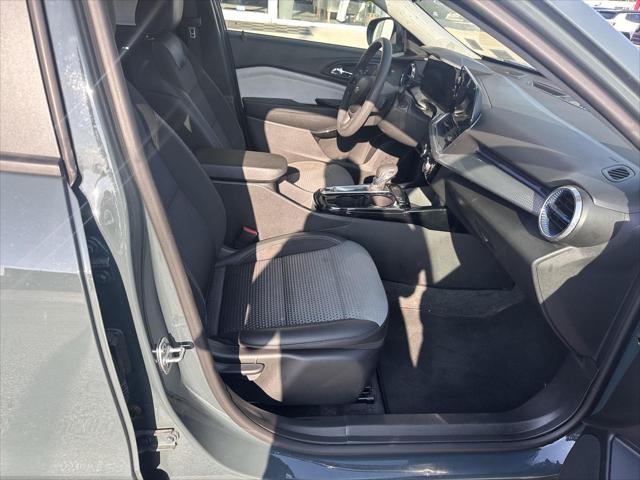 Used 2025 Chevrolet Trax FWD LT For Sale in Toledo, OH