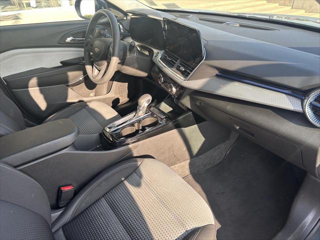 Used 2025 Chevrolet Trax FWD LT For Sale in Toledo, OH