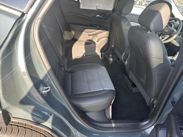 Used 2025 Chevrolet Trax FWD LT For Sale in Toledo, OH