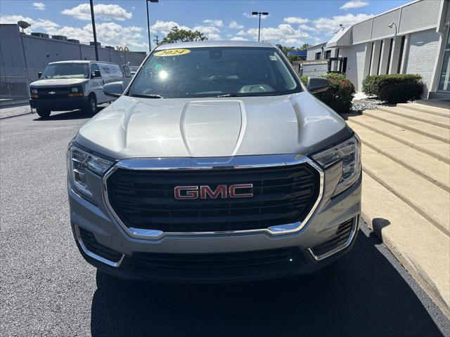 Used 2024 GMC Terrain FWD SLE For Sale in Toledo, OH
