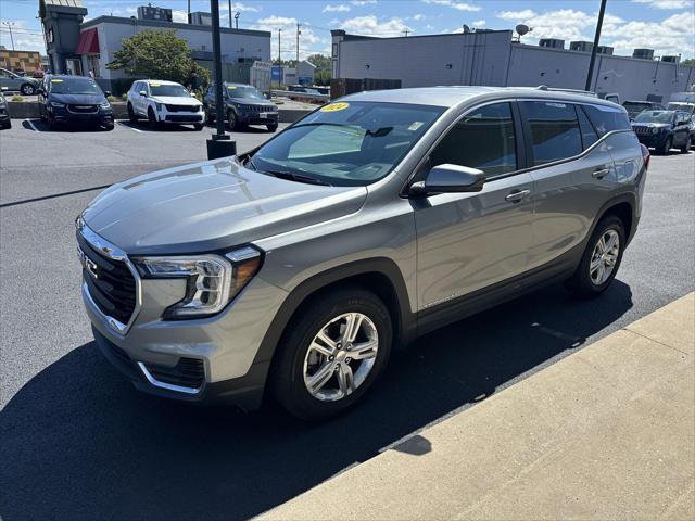 Used 2024 GMC Terrain FWD SLE For Sale in Toledo, OH
