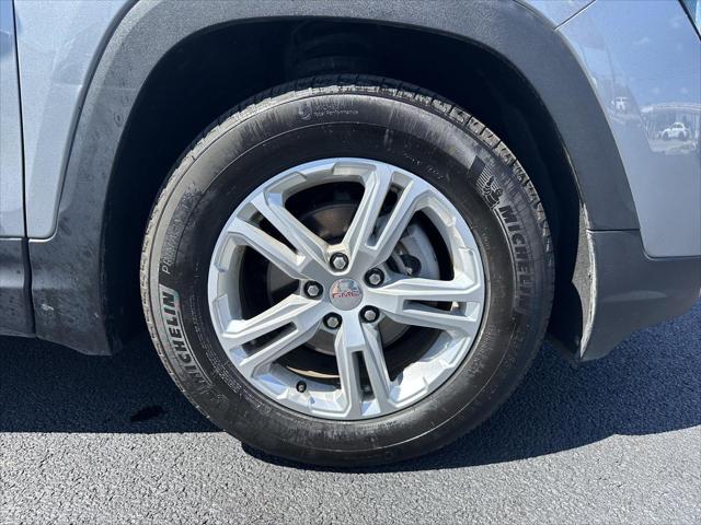 Used 2024 GMC Terrain FWD SLE For Sale in Toledo, OH