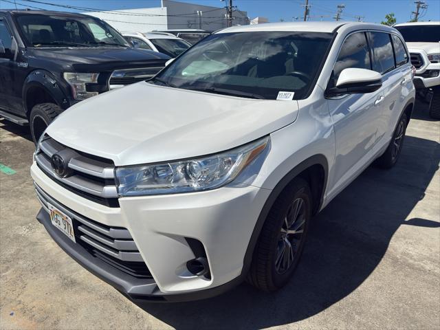 2017 Toyota Highlander LE for sale in Waipahu, HI