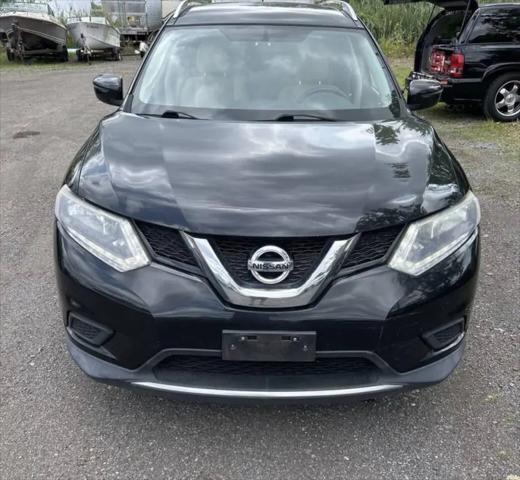 2016 Nissan Rogue SV for sale in Medford, NY