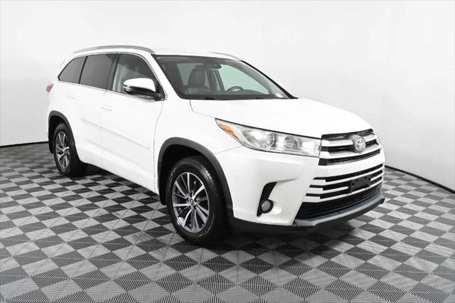 2017 Toyota Highlander XLE for sale in Kennesaw, GA
