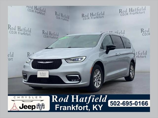 2024 Chrysler Pacifica Touring L for sale in Frankfort, KY