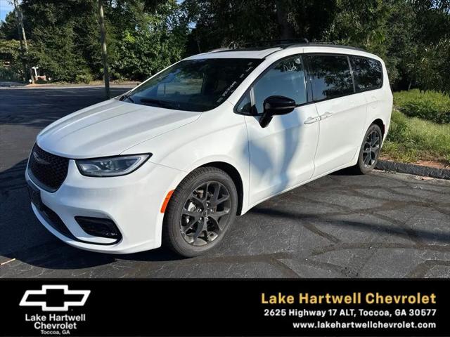 2025 Chrysler Pacifica Limited for sale in Toccoa, GA