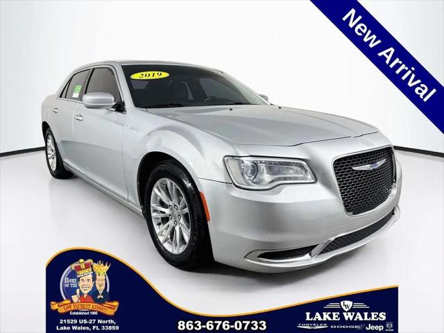 2019 Chrysler 300 Touring L for sale in Lake Wales, FL