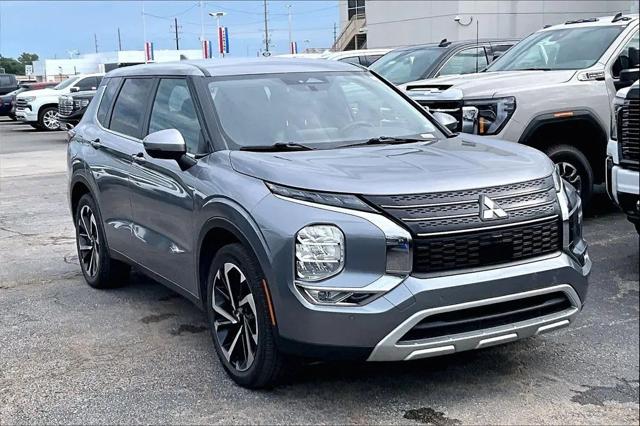 2024 Mitsubishi Outlander SE Black Edition S-AWC for sale in Topeka, KS
