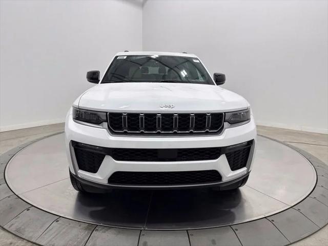 2027 Jeep Grand Cherokee GRAND CHEROKEE L LIMITED 4X4 2027 Jeep Grand Cherokee GRAND CHEROKEE L LIMITED 4X4