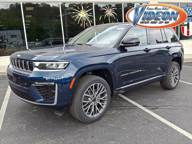 2027 Jeep Grand Cherokee GRAND CHEROKEE SUMMIT 4X4