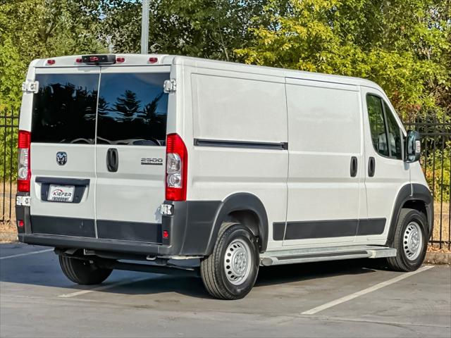 2025 Ram ProMaster 2500 Cargo Van Tradesman Low Roof 136 WB w/Pass Seat