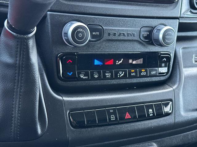 2025 Ram ProMaster 2500 Cargo Van Tradesman Low Roof 136 WB w/Pass Seat