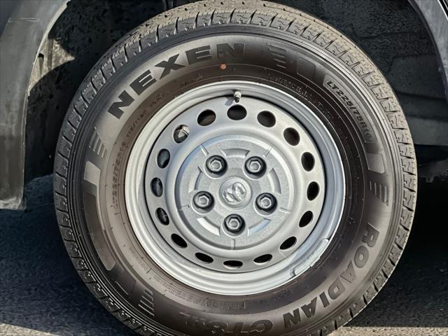 2025 Ram ProMaster 2500 Cargo Van Tradesman Low Roof 136 WB w/Pass Seat