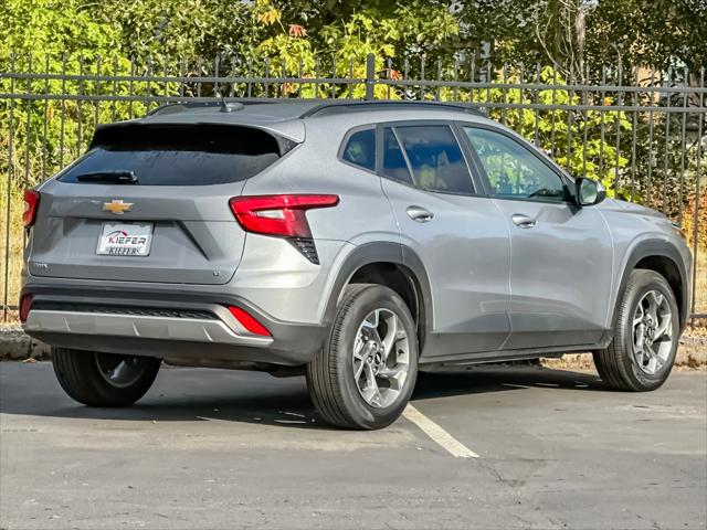 2025 Chevrolet Trax FWD LT