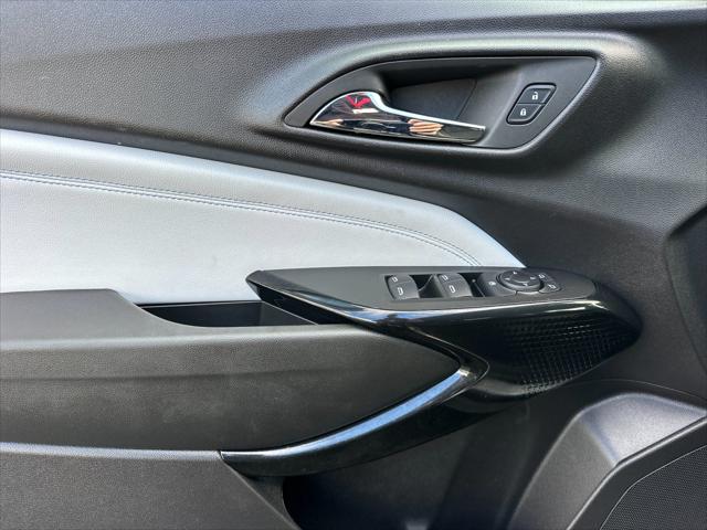 2025 Chevrolet Trax FWD LT