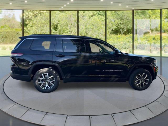 2027 Jeep Grand Cherokee GRAND CHEROKEE L LAREDO X 4X4 2027 Jeep Grand Cherokee GRAND CHEROKEE L LAREDO X 4X4